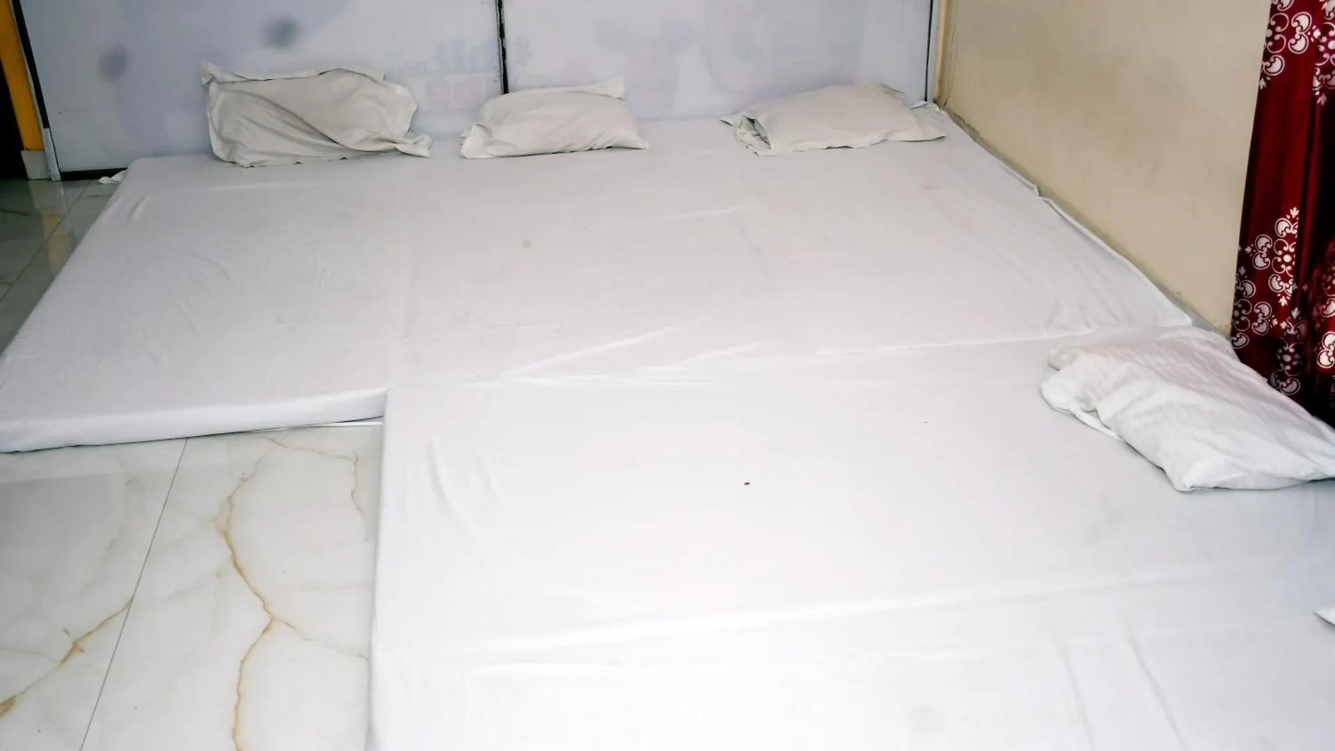The Royale Retreat Apartment Varanasi