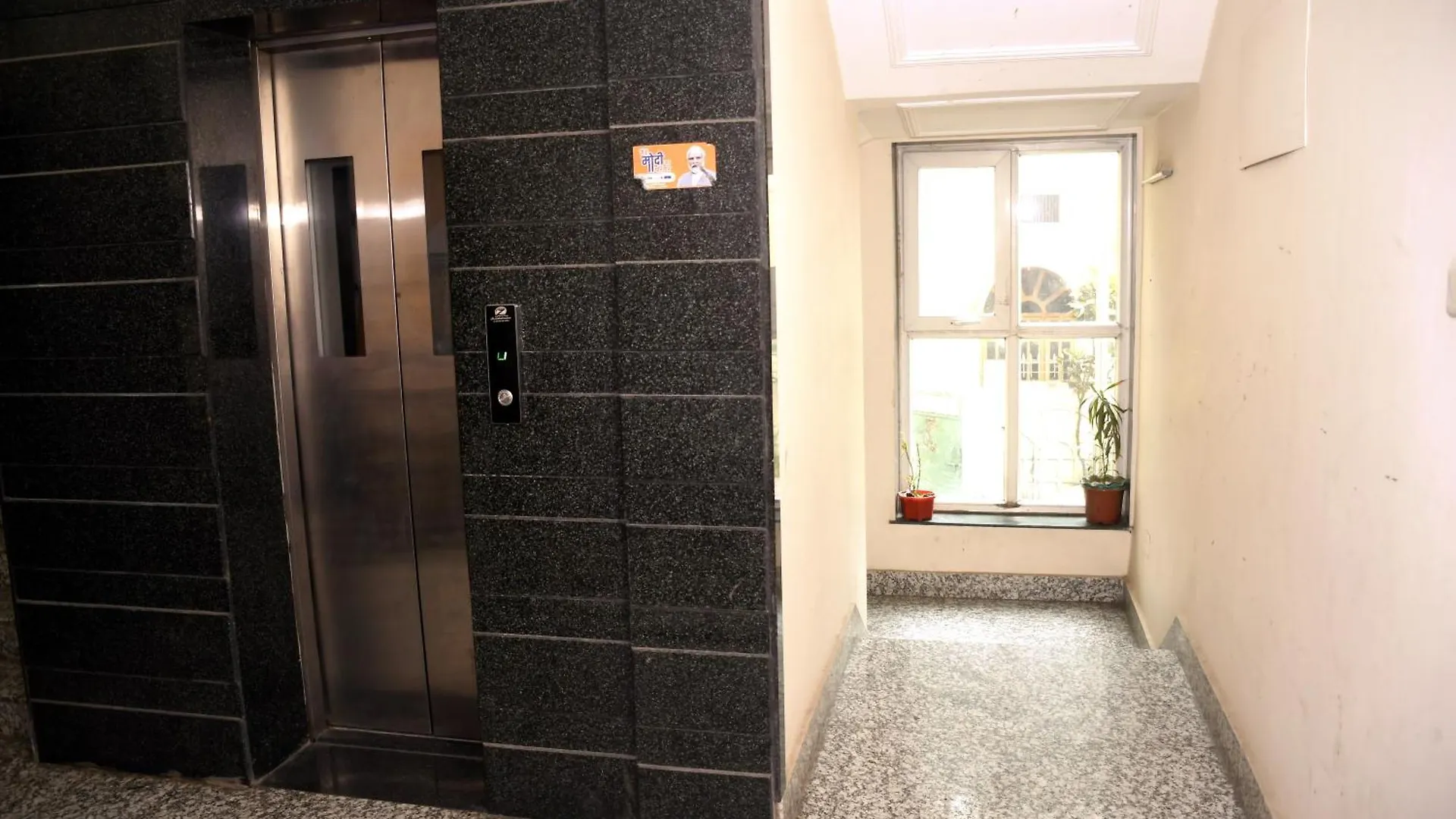 The Royale Retreat Apartment Varanasi 0*,  India