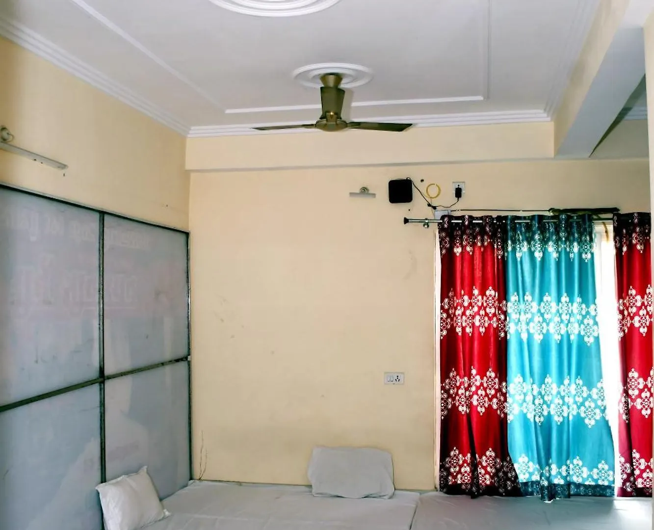 The Royale Retreat Apartment Varanasi