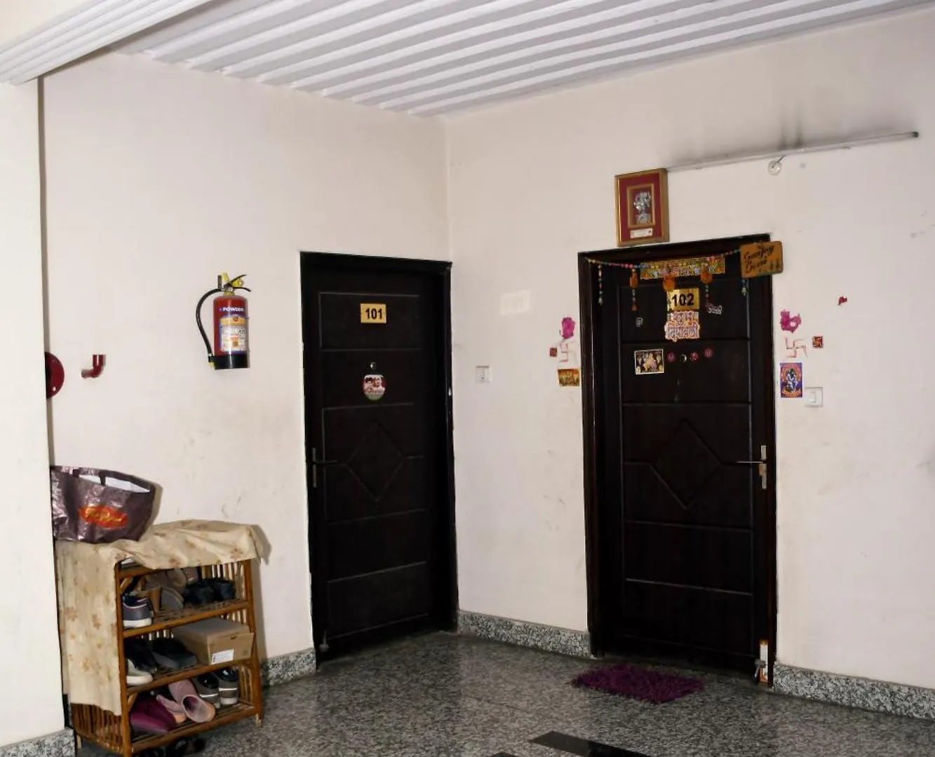The Royale Retreat Apartment Varanasi 0*,  Indien