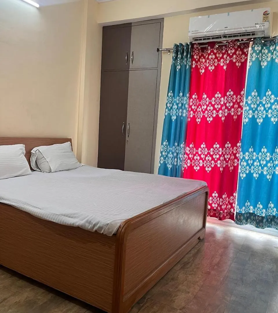 The Royale Retreat Apartment Varanasi