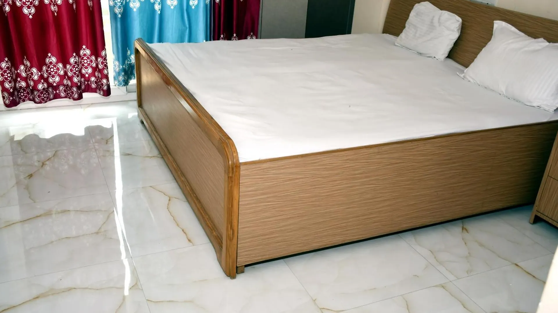 The Royale Retreat Apartment Varanasi