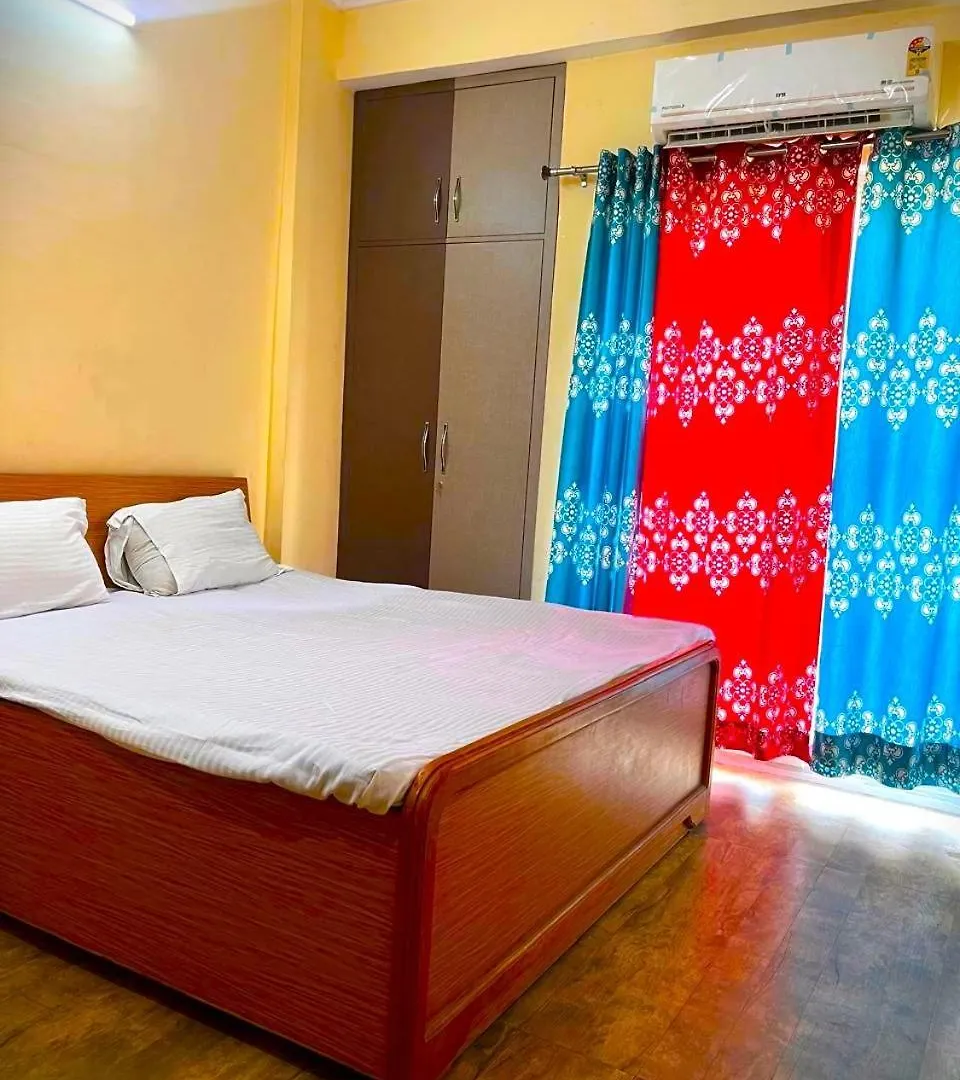 The Royale Retreat Apartment Varanasi 0*,