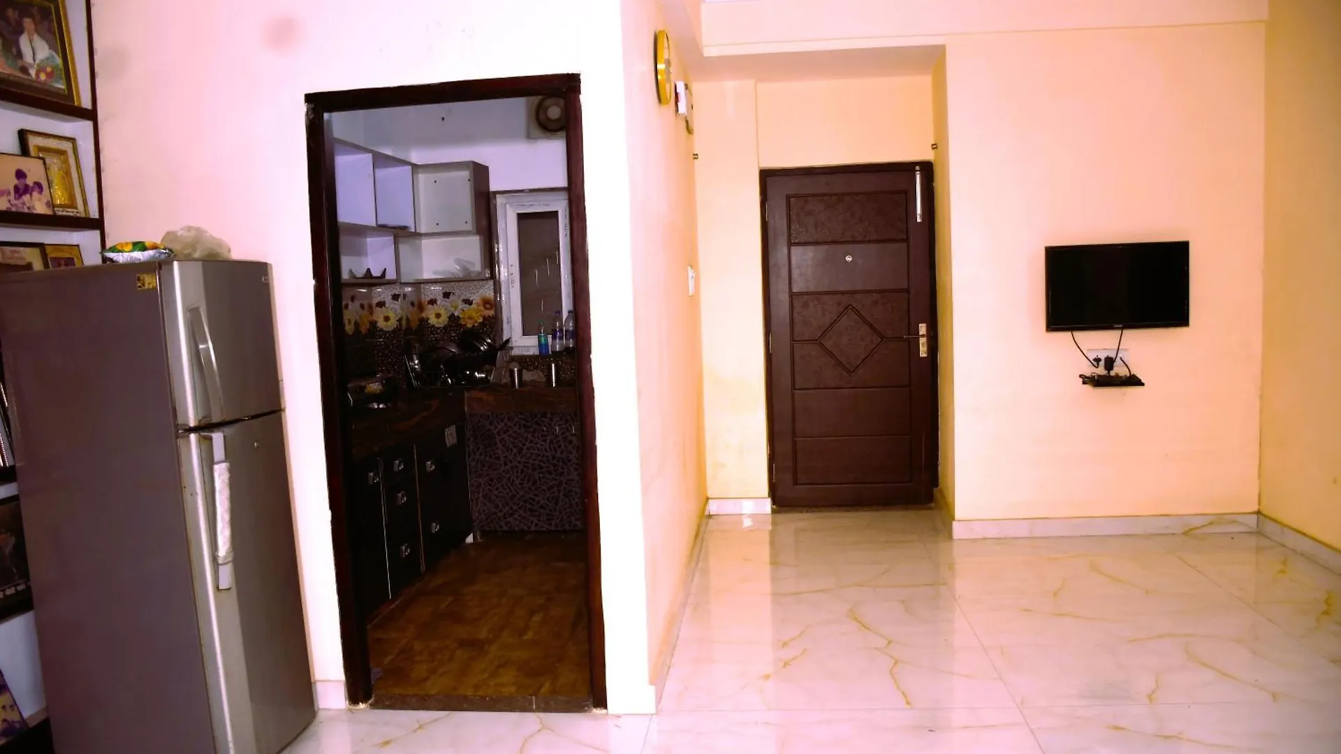The Royale Retreat Apartment Varanasi